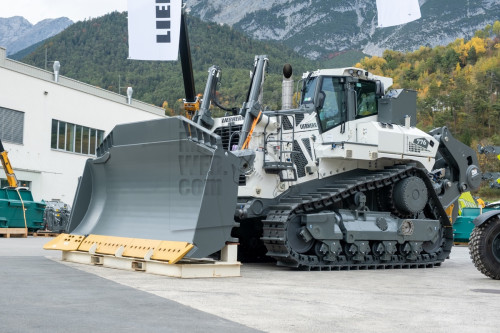 Liebherr - 13